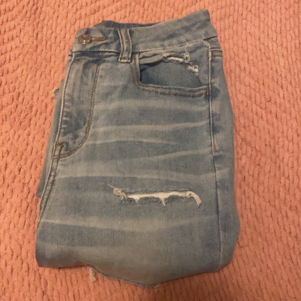 American Eagle ripped skinny jeans